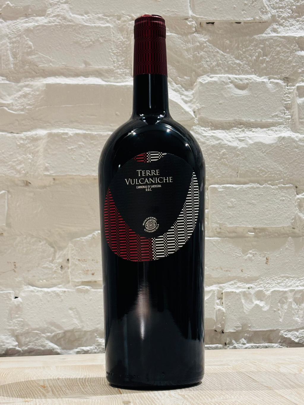 Terre Vulcaniche DOC MAGNUM 150 cl
